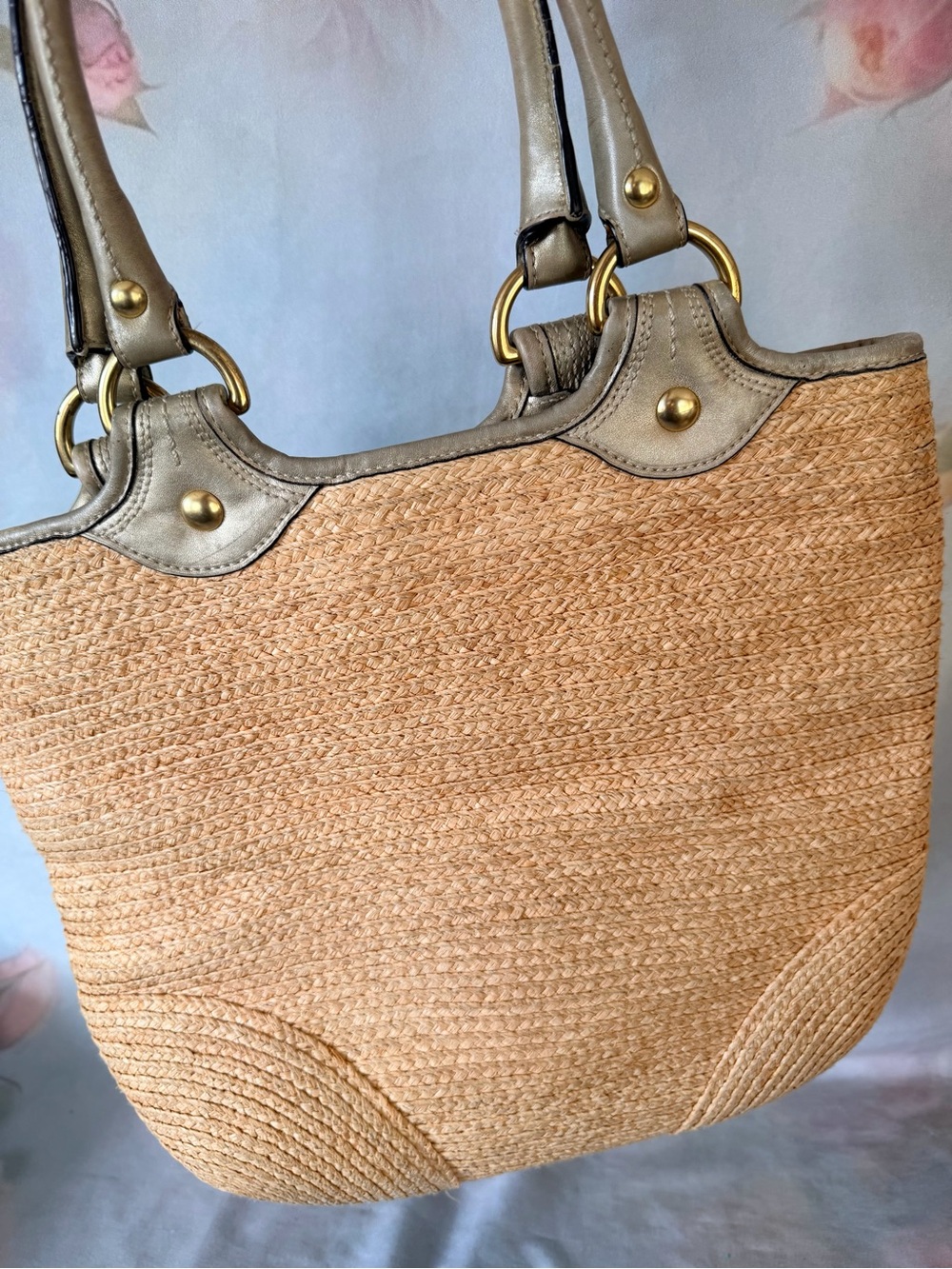 Coach Beige Straw Tote with Leather Handles and Floral Appliqué - Picture 4 of 8